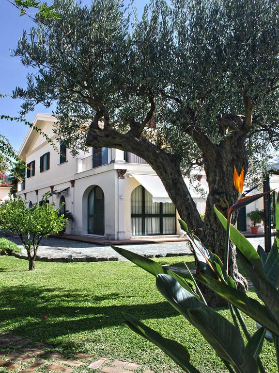 Villa Glicini 라메지아 테르메 외부 사진
